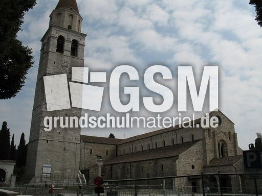 Italien Venetien Aquileia Basilica S. Maria 032.JPG